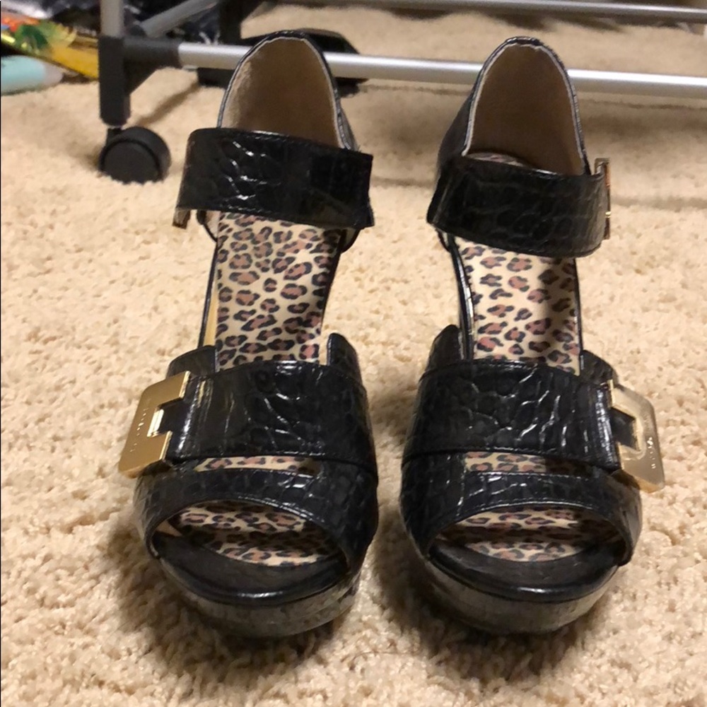 Michael Kora heels